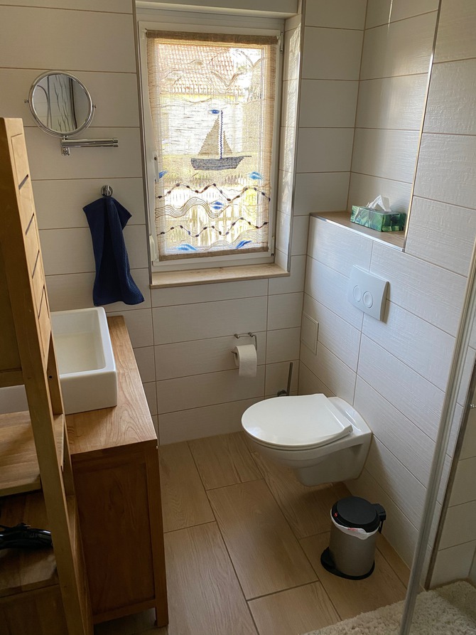 Ferienhaus in Warnemünde - Hohe Düne - Lilla Dan - WC mit Dusche im EG