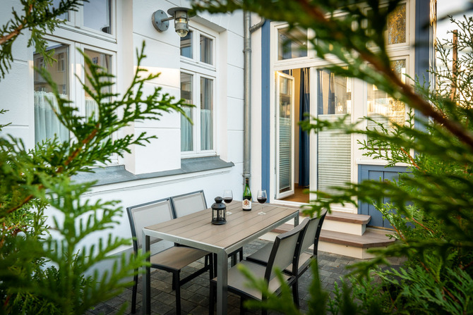 Ferienwohnung in K&uuml;hlungsborn - Ostsee-Domizil Sandburg - Terrasse