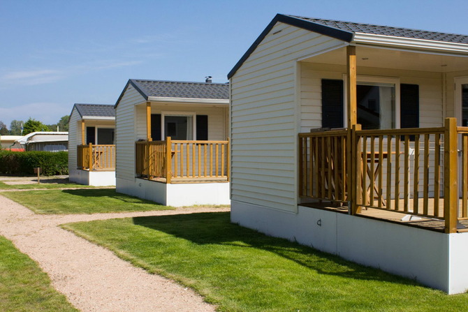 Ferienhaus in Pelzerhaken - Mobilheim Pacifique im Ferienpark AM WALDRAND - Au&szlig;enanlage