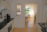 Ferienhaus in Grömitz - Haus Seeblick - Küche mit Blick ins Esszimmer