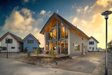 Ferienhaus in Heiligenhafen - Ostsee - Reetdachhaus Nr. 11 "NEWPORT" im Strand Resort - Bild 1