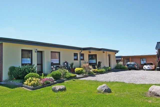 Ferienwohnung in Fehmarn OT Bannesdorf - "Ferienhof Alte Mühle" M 1 - Bild 2