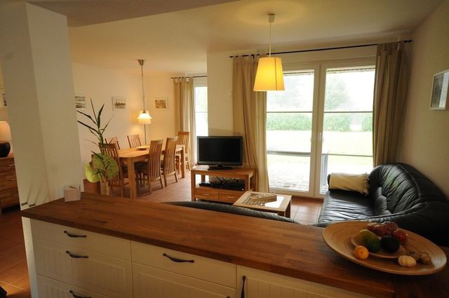 Ferienhaus in Dierhagen - "Katenblick" (Doppelhaush&auml;lfte) - Bild 2