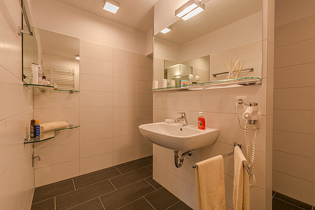 Ferienwohnung in Ostseeheilbad Zingst - Les Belles, Haus Bastien, FW Charmant, Whg. 7 - Bild 14