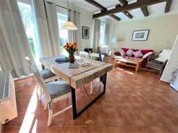 Haus Apfelgarten links