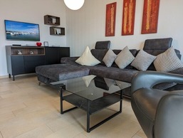 9987- Urlaubstr&auml;ume Am Meer, WE 3.4 Strandkorb auf der Terrasse