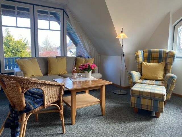Ferienwohnung in Born a. Darß - Ferienwohnung Nr. 02 (OG + Spitzboden) - Bild 2