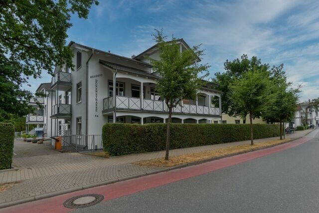 Ferienwohnung in Binz - Fewo 19 Residenz Dünenstraße in Binz, Balkon, Strandnah, mit TG Stellplatz, 1-Raum Apartment - Bild 12