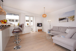 Solymar "Beach Life" App. 27