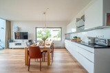 Ferienhaus in Heiligenhafen - Ostsee - Reetdachhaus Nr. 2 "S&Uuml;DSTRANDHUS" im Strand Resort - Bild 6