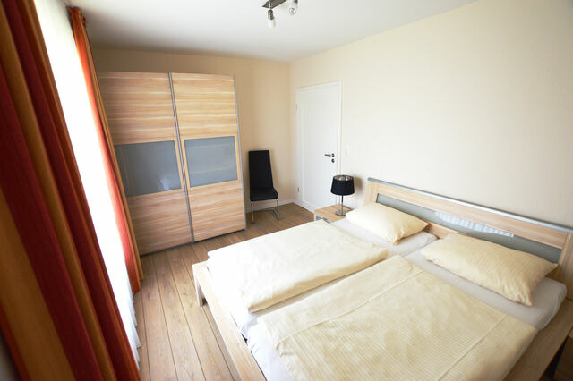 Ferienhaus in Fehmarn OT Staberdorf - Reetdachhaus 2, inkl. 2 Parkpl&auml;tze - Bild 9
