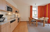 Ferienwohnung in Sellin - Ferienwohnung 5 in Sellin auf Rügen Villa Celia 6 Pers. WLAN und Sauna 200 m vom Strand entfernt - Bild 3