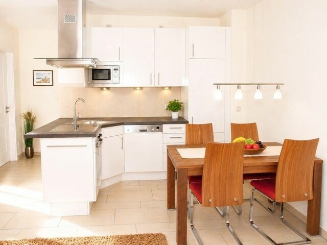Ferienwohnung in K&uuml;hlungsborn - Villa Strandkuss, Wohnung Strandgl&uuml;ck - Bild 5