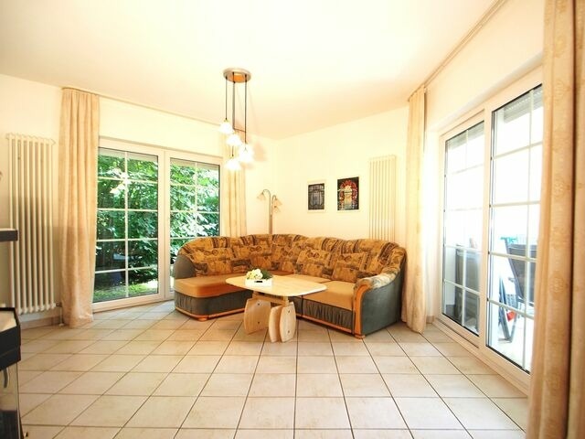 Ferienwohnung in Ostseeheilbad Zingst - Birkmaase 16 - Komfort FeWo im 4-Sterne-Ferienhaus Manuela EG - Bild 3