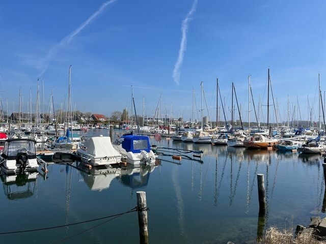 Ferienwohnung in Gro&szlig;enbrode - Hausboot LUMME - Huus & Meer - Bild 4