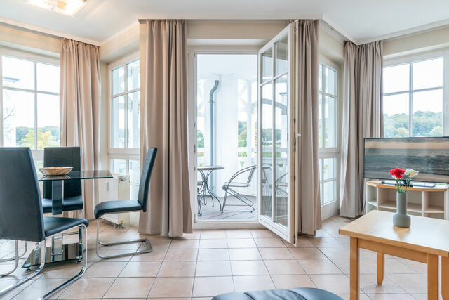 Ferienwohnung in Sellin - Fewo 400, Seepark Sellin - Bild 2