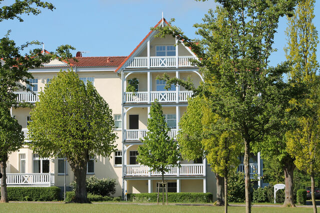 Ferienwohnung in K&uuml;hlungsborn - Parkblick - 01-06 - Bild 4