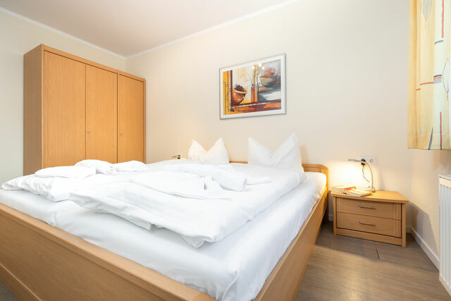 Ferienwohnung in Sellin - Ferienwohnung Margaretha, App. 05 - Bade- & Saunawelt t&auml;glich inklusive - Bild 15
